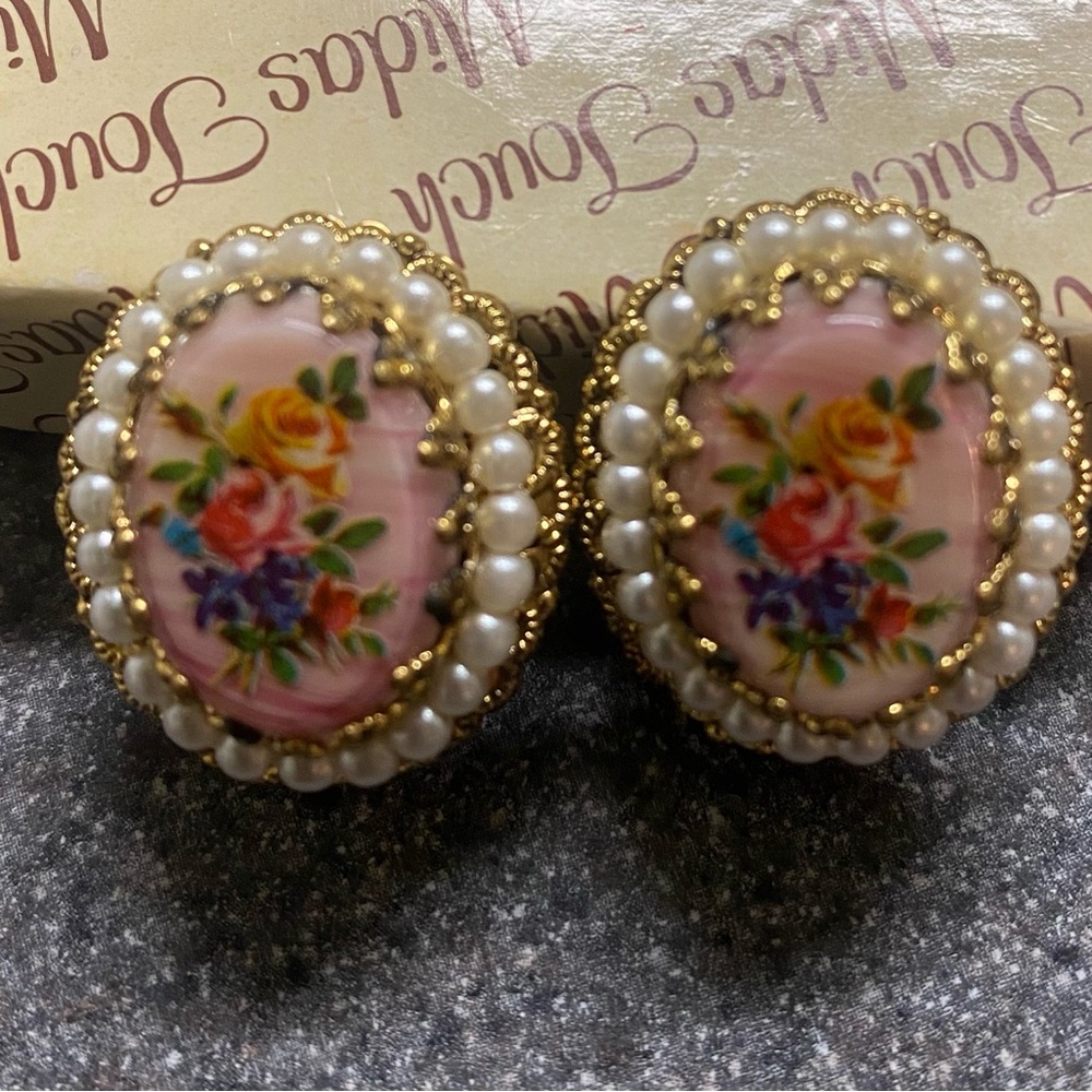 Vintage Pink Floral Clip Earring W. Germany